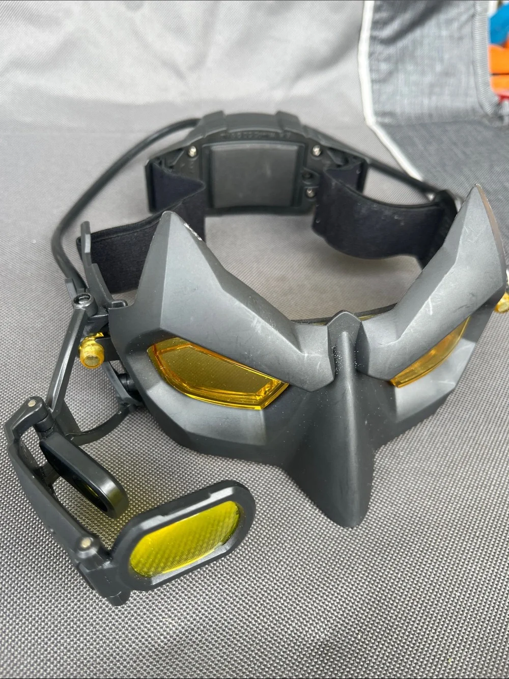 Black and Gold VR/AR Mask Headset - Electronics VR, AR & Accessories